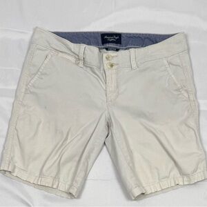 American Eagle Outfitters Men's Light Tan Shorts